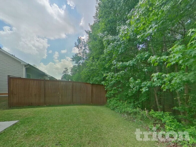 Building Photo - 4551 Derby Loop