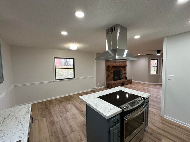 Building Photo - 7269 KY-405