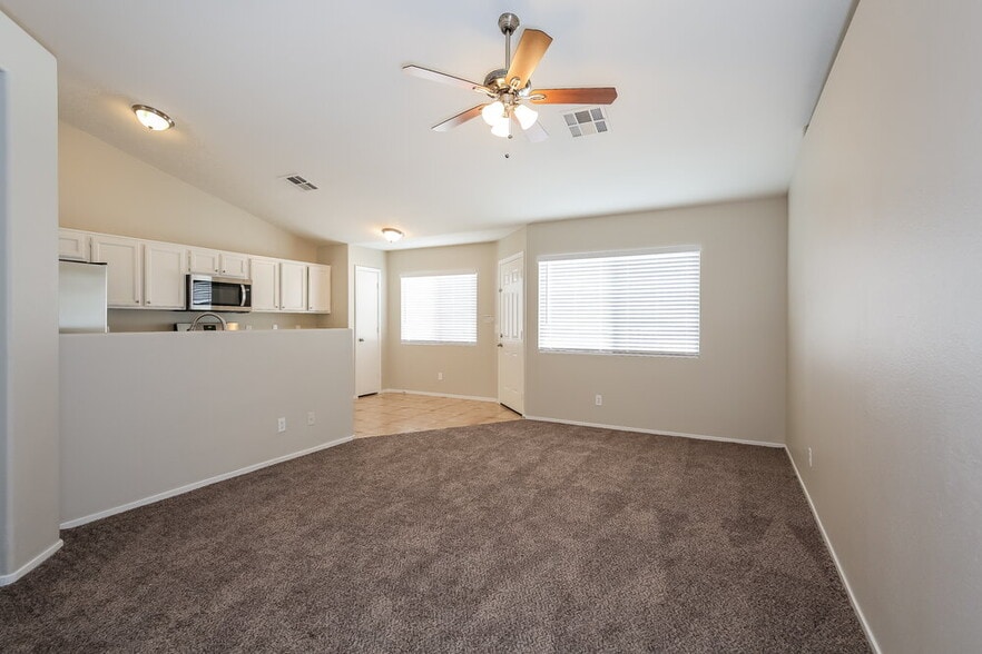 Building Photo - 3742 St Peter Ct