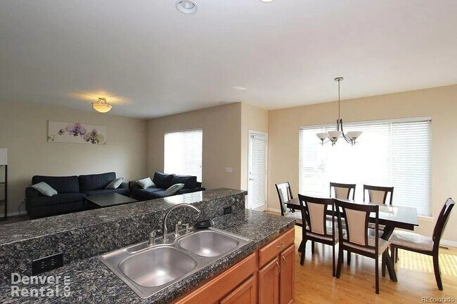 Building Photo - Beautiful Greenwood Village Three Bedroom Home in Gated Community