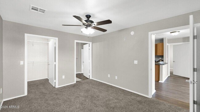 Building Photo - 5611 S 32nd St