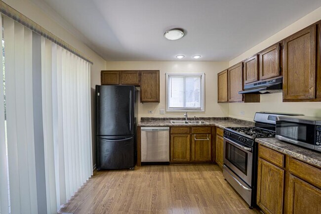 Building Photo - 1130 Brockton Ct