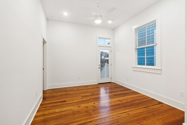 Building Photo - Single Family Modern Elegance in the Heart of Milan, New Orleans