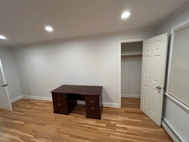 Building Photo - 84 Cardo Rd