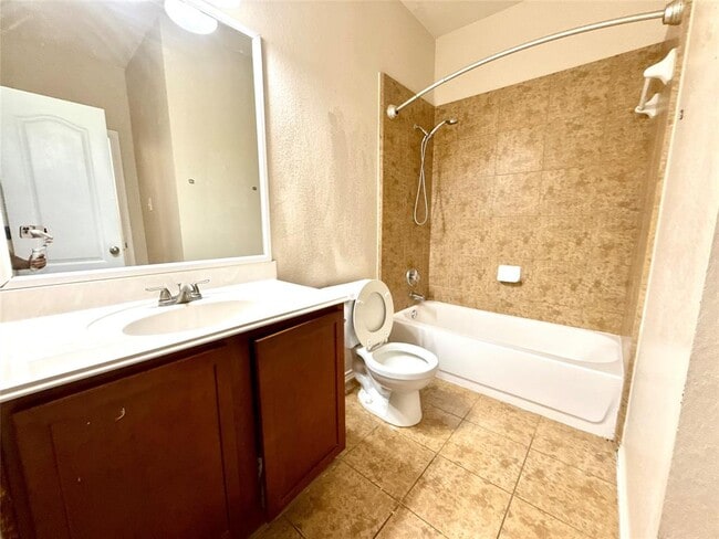 Building Photo - 1213 Rainbow Parke Dr