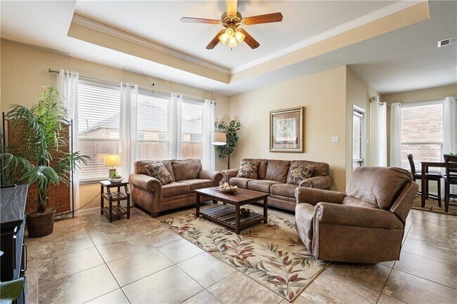 Primary Photo - 2109 Edson Ct
