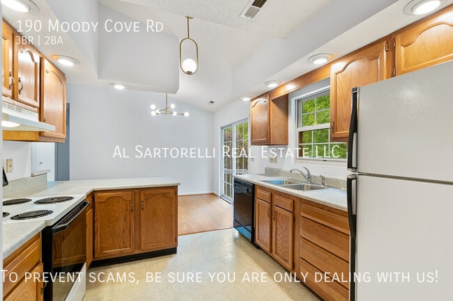 Building Photo - 190 Moody Cove Rd