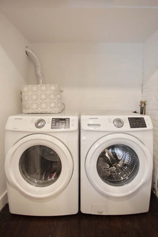 Building Photo - 291 Main St