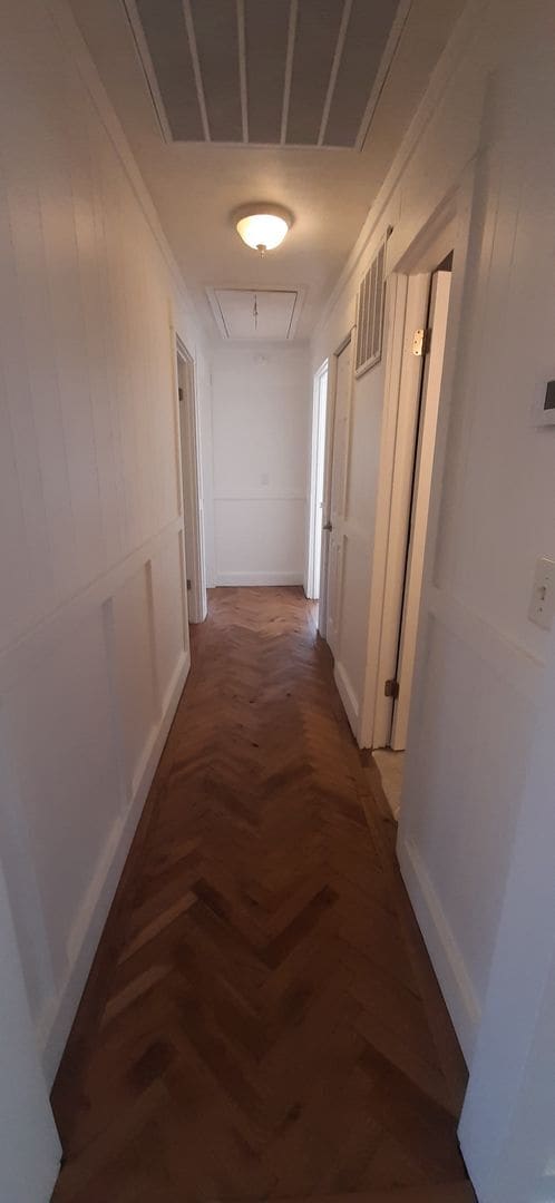 Building Photo - 156 Bailey St