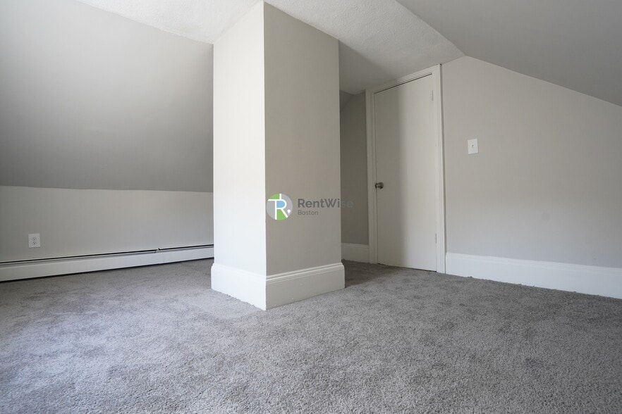 Building Photo - 1 Winship Pl