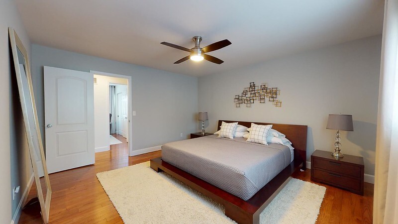 Building Photo - 2548 Grayland Walk