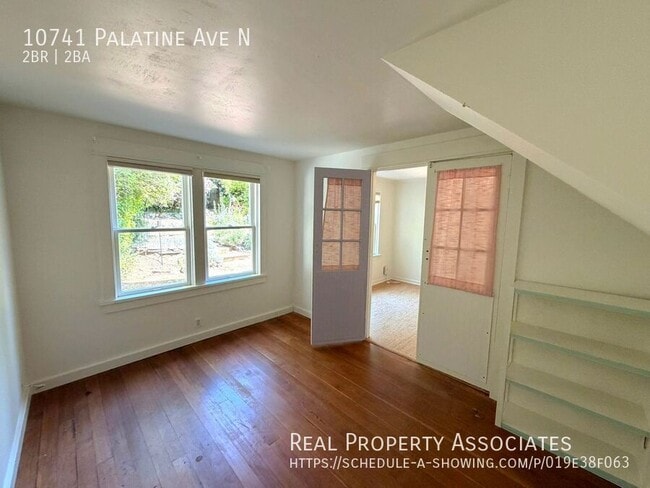 Building Photo - 10741 Palatine Ave N