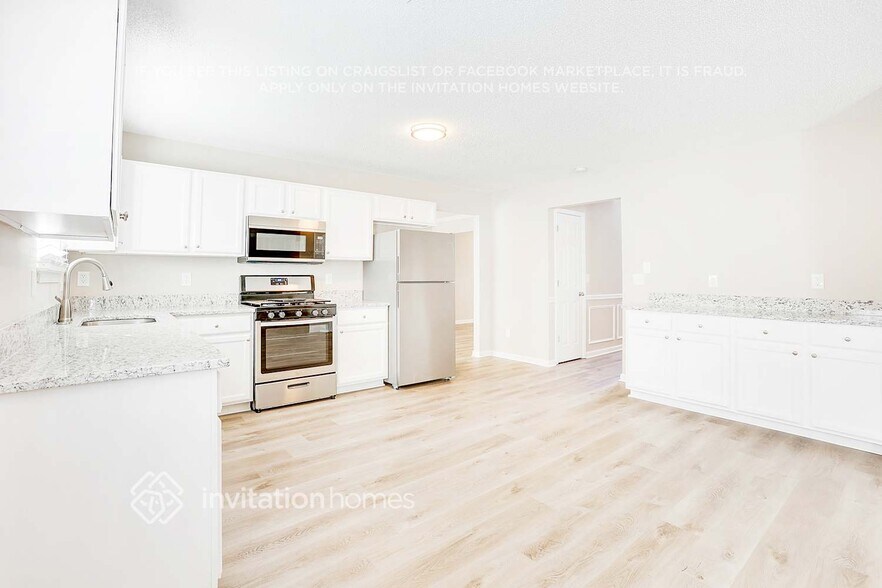 Building Photo - 7430 Spoleto Loop