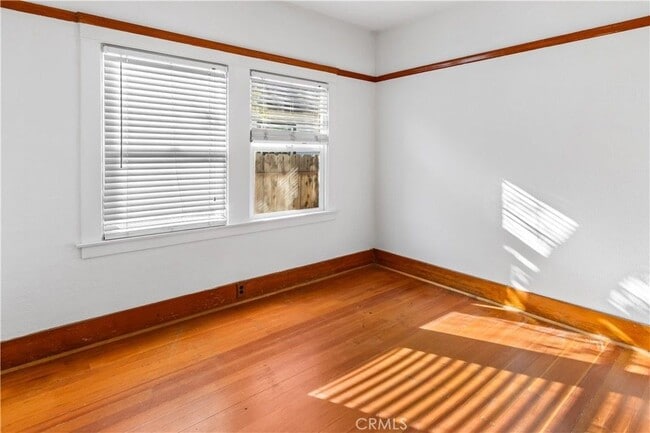 Building Photo - 77 E Main St