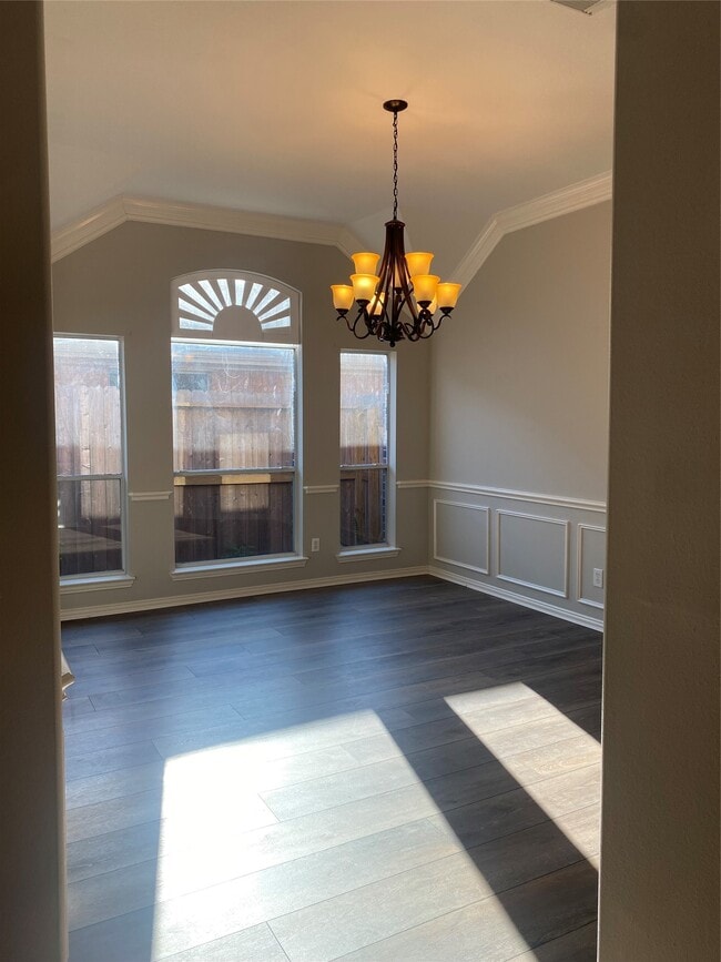 Building Photo - 8312 Spinnaker Bay Ln