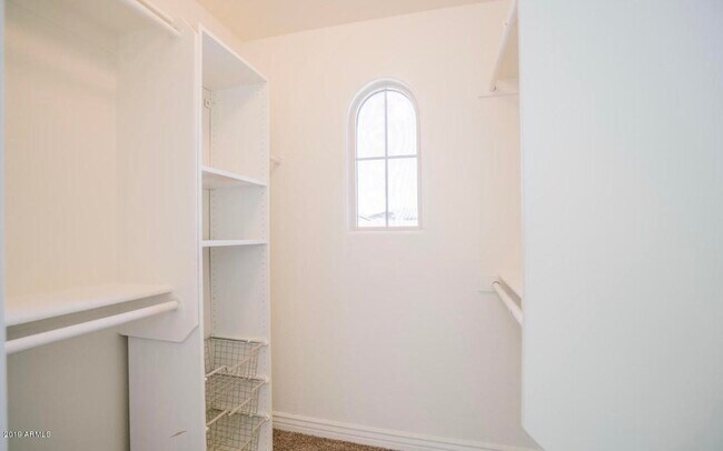 Building Photo - 16633 N 183rd Dr