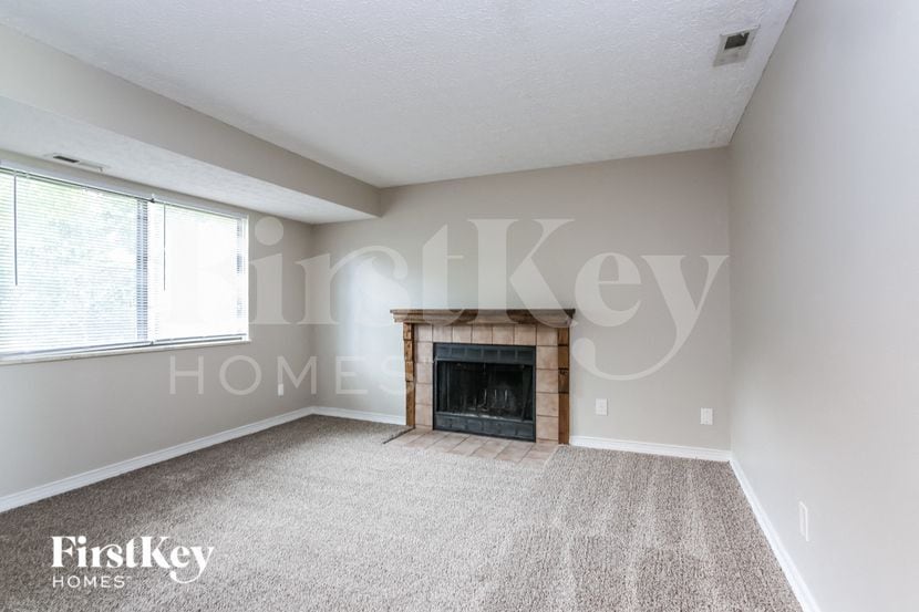 Building Photo - 6976 Finchley Dr