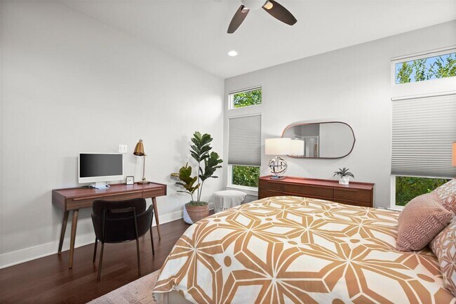 Building Photo - 3905 Clawson Rd