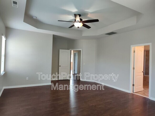 Building Photo - 8611 Burnside Ln