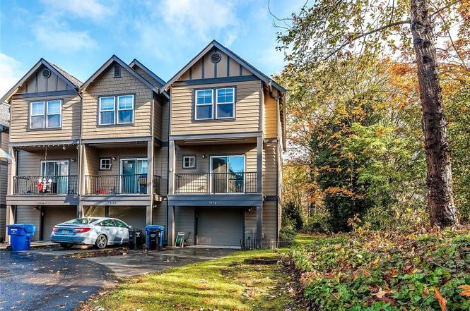 Building Photo - 7174 Shinkle Pl SW