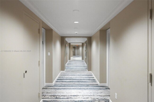 Building Photo - 7000 Island Blvd
