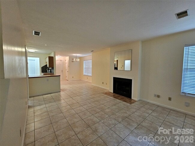 Building Photo - 802 Selwyn Oaks Ct