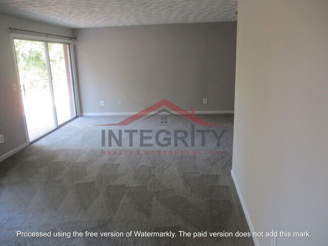 Building Photo - 3 Bed/ 2 Bath in Orange Park, FL