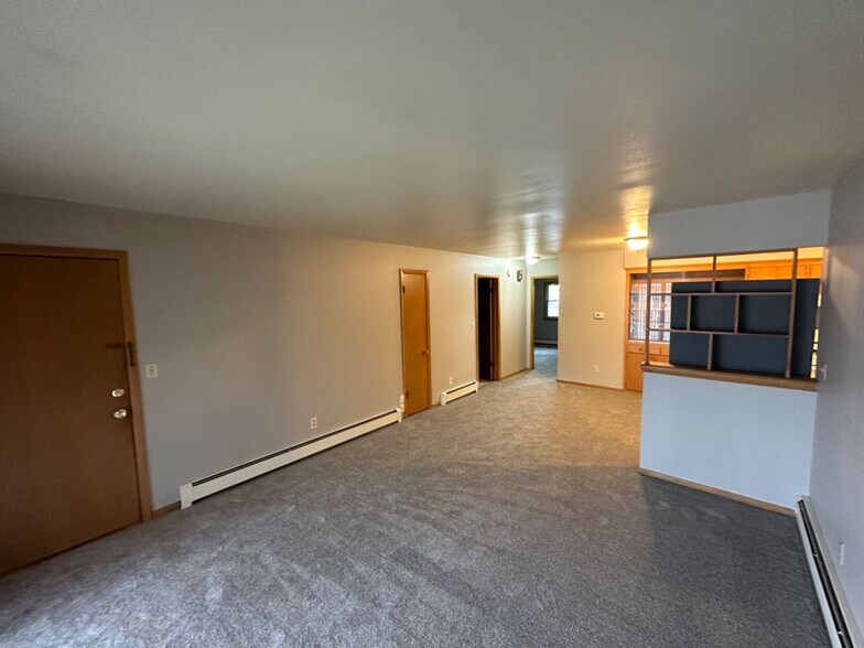 Building Photo - 7343 N Teutonia Ave