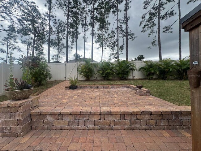 Building Photo - 1215 Garrett Gilliam Dr