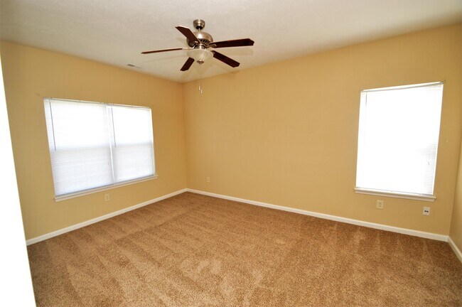 Building Photo - 2724 Winding Creek Ln