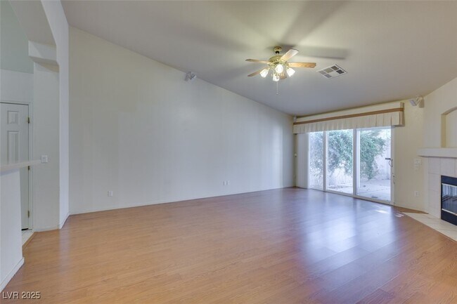 Building Photo - 10308 Juniper Creek Ln