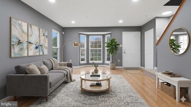 Building Photo - 2628 Deer Ridge Dr