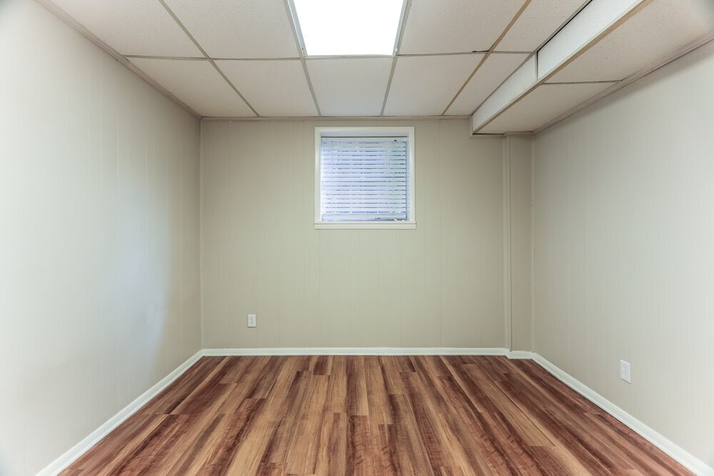 Building Photo - 1632 Maralyn Dr
