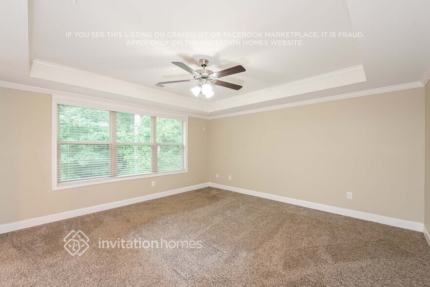 Building Photo - 378 White Trillium Dr