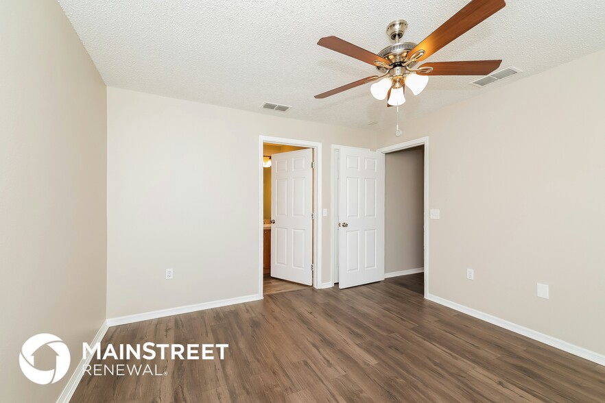 Building Photo - 15 Sawfish Ln