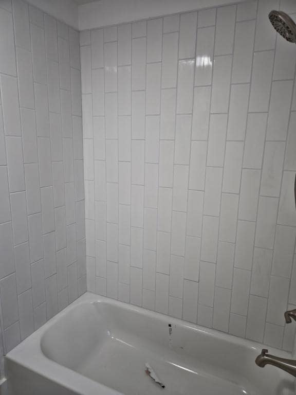 Building Photo - 205 SE Lane Ave