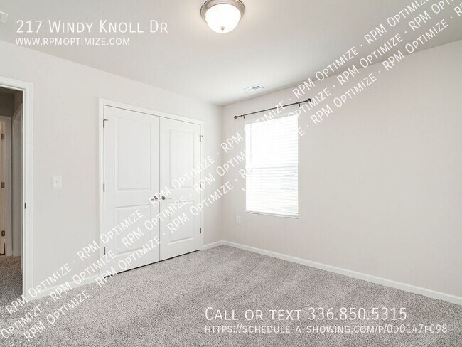 Building Photo - 217 Windy Knl Dr