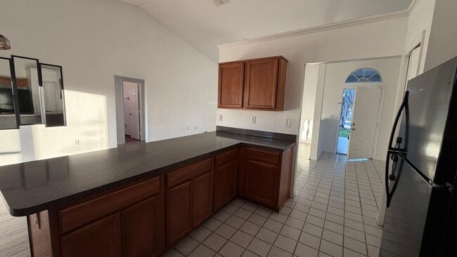 Building Photo - 829 Blanc Ct