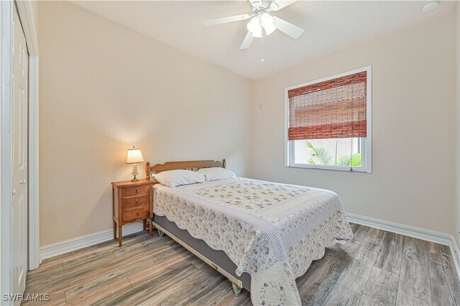 Building Photo - 9280 River Otter Dr