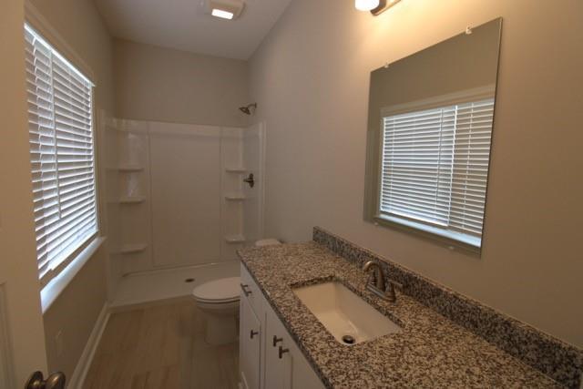 Building Photo - 324 S 5th St