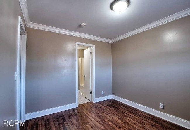 Building Photo - 1601 2nd Way NE