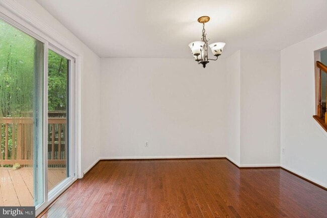 Building Photo - 302 Ridgecrest Ct
