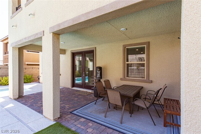 Building Photo - 12586 Huckleberry Oak Ave