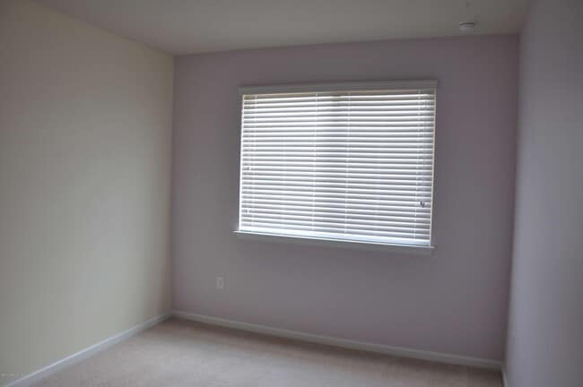 Building Photo - 13528 Montecito Pl