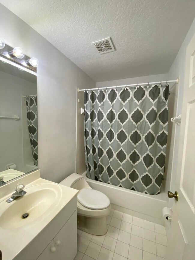 Building Photo - 6302 Royal Palm Beach Blvd