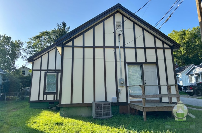 Building Photo - 43 Seyle St