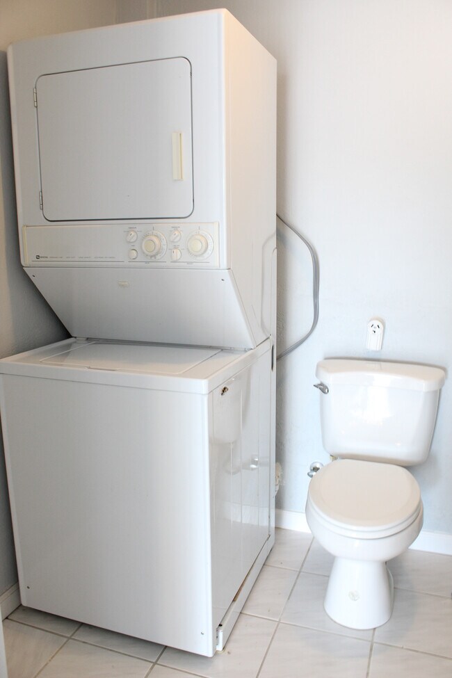 Building Photo - 178 175th Ave E