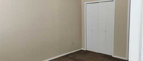 Building Photo - 1612 Scottsdale Dr