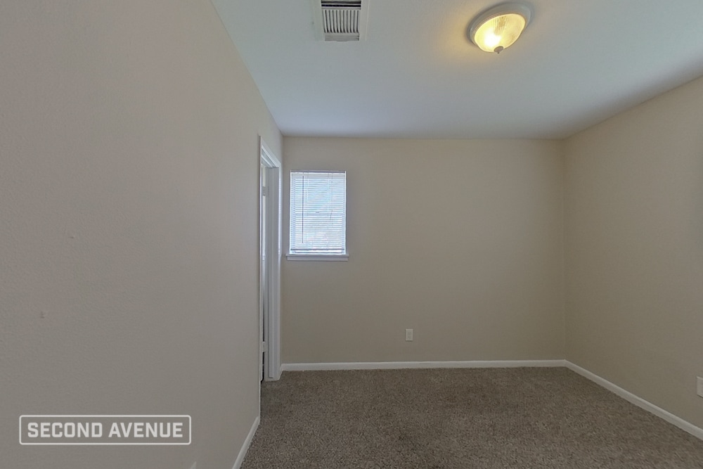 Building Photo - 1495 W Gulf Bank Rd