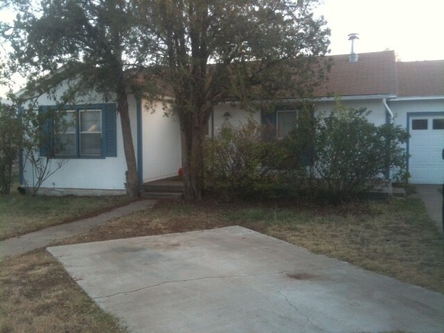 Building Photo - 3517 27th St